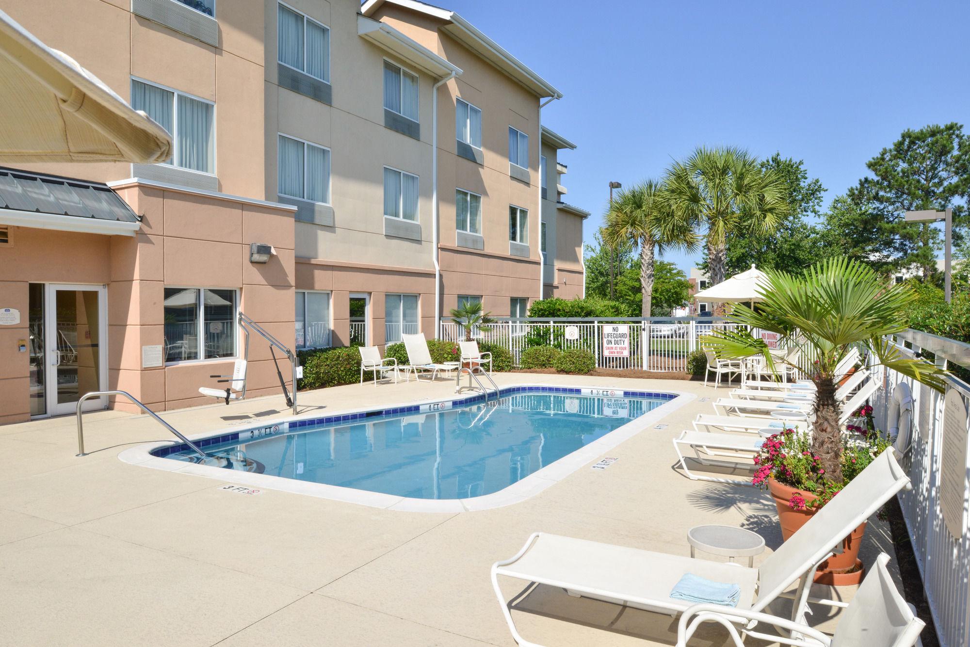 Fairfield Inn And Suites Charleston North/University Area North Charleston Eksteriør billede