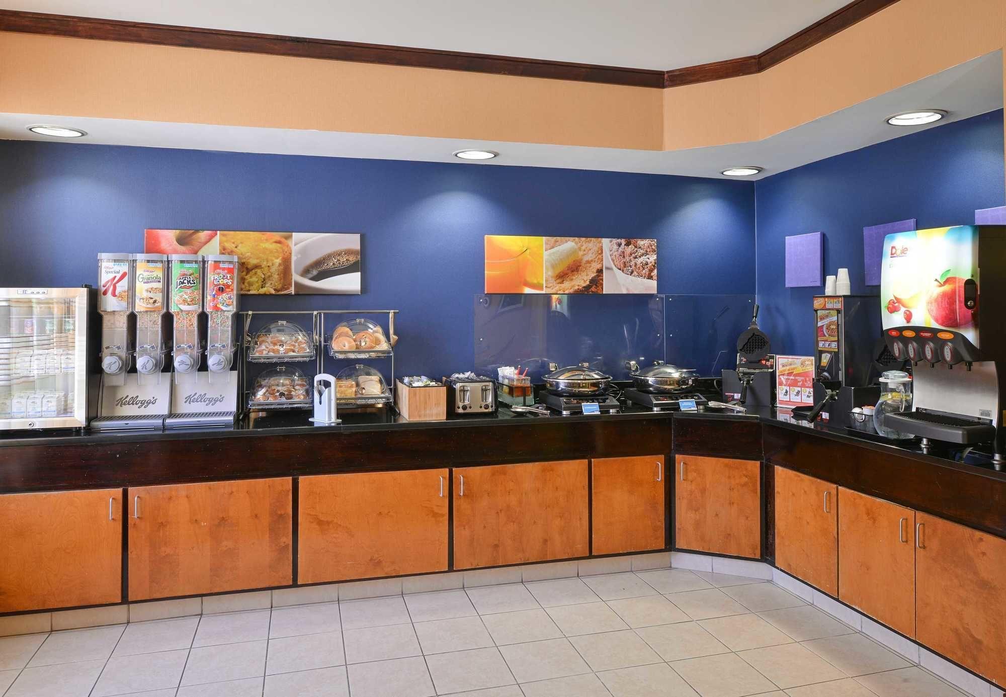 Fairfield Inn And Suites Charleston North/University Area North Charleston Eksteriør billede