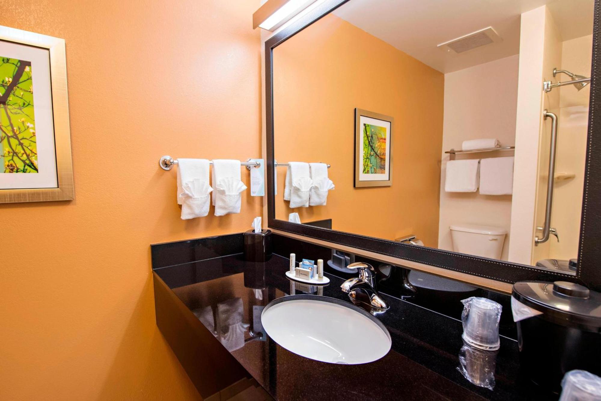Fairfield Inn And Suites Charleston North/University Area North Charleston Eksteriør billede