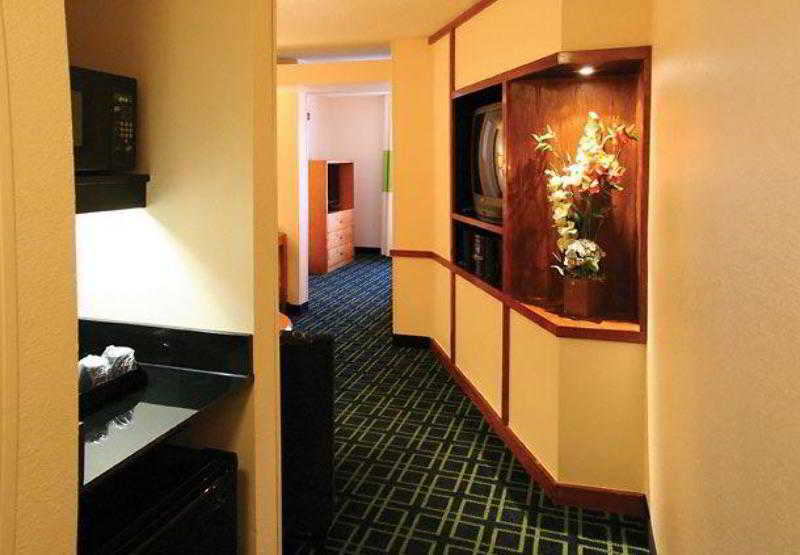 Fairfield Inn And Suites Charleston North/University Area North Charleston Eksteriør billede